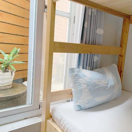 Backpackers' Hostel Taoyuan Airport Exterior foto